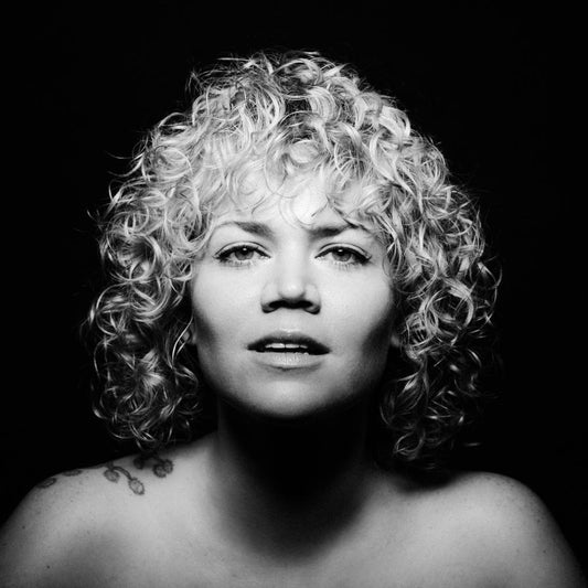 ALICIA WALTER - I AM ALICIA